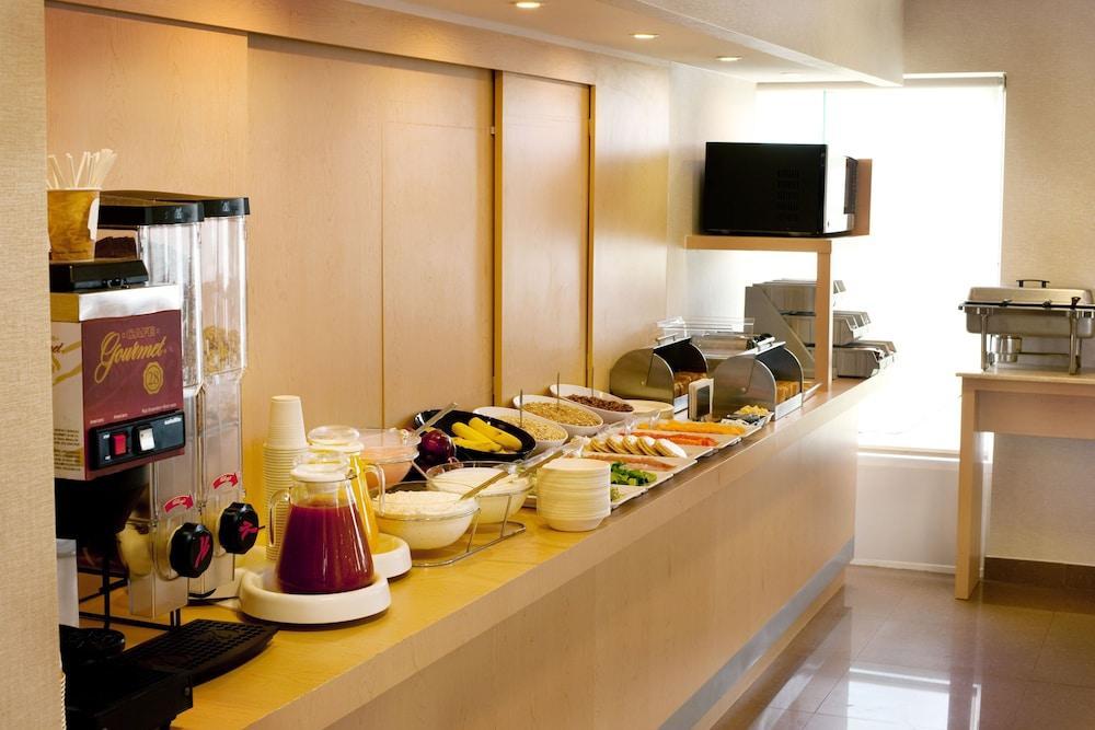 City Express By Marriott Zacatecas Exterior photo